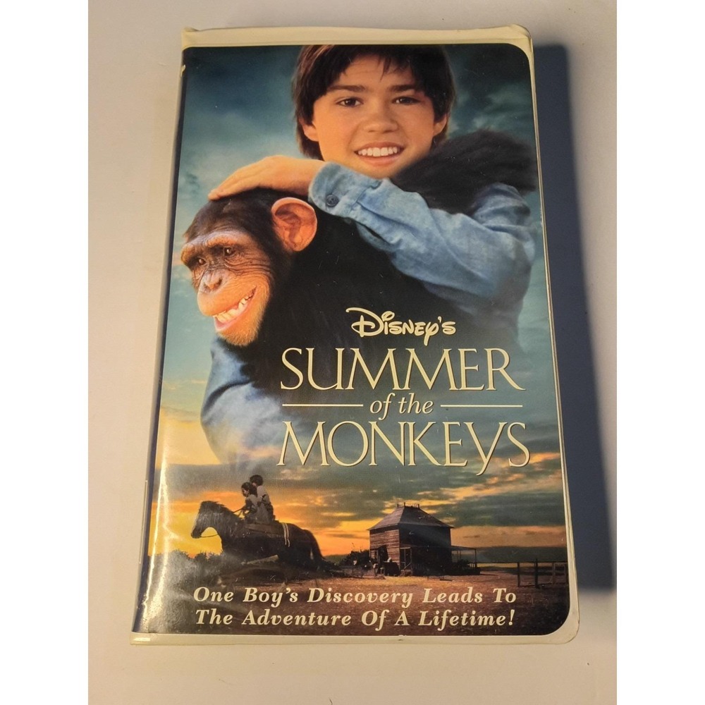 Summer of the Monkeys VHS 1998 Disney Clamshell